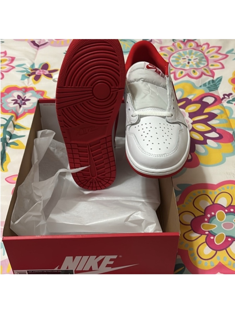 Jordan 1 low Retro Men's White and Red Low-Top Athletic Shoes - Picture 5 of 7